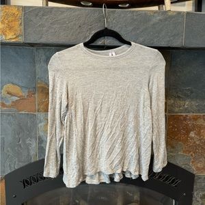 Good Luck Girl Light Grey Babydoll-back Long Sleeve Top polyester size medium